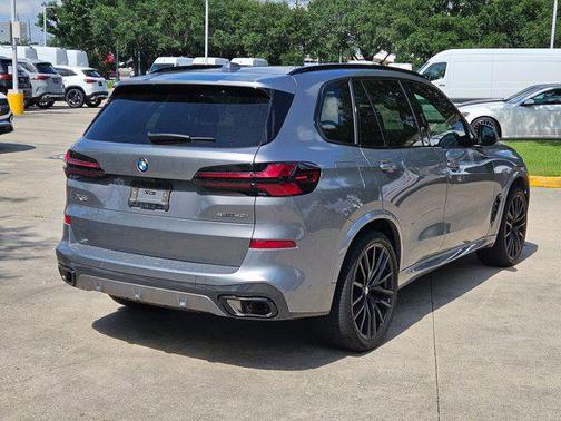 Skyscraper Grey Metallic 2025 BMW X5 sDrive40i