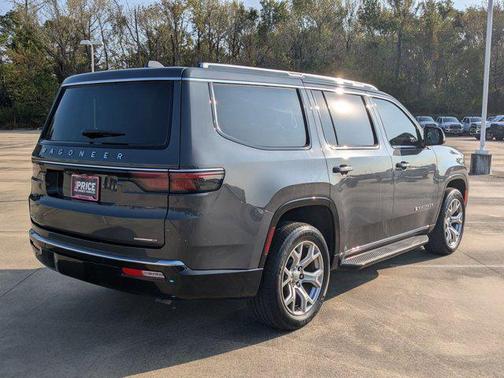 2022 Jeep Wagoneer Series II 4x4