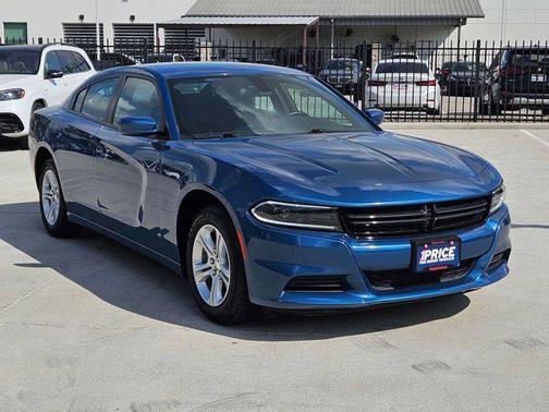 Frostbite 2022 Dodge Charger SXT