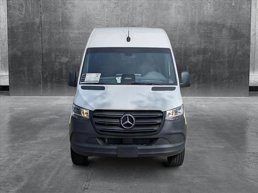 2025 Mercedes-Benz Sprinter 2500 High Roof