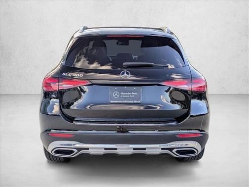 2025 Mercedes-Benz GLC 300 Base