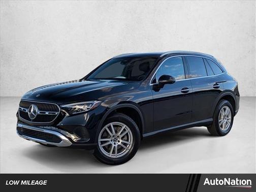 2025 Mercedes-Benz GLC 300 Base