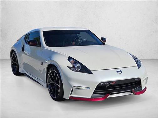 Pearl White Tricoat 2020 Nissan 370Z NISMO