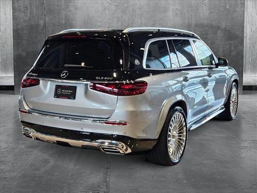 2025 Mercedes-Benz Maybach GLS 600 4MATIC