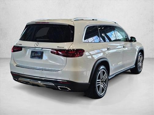 2025 Mercedes-Benz GLS 450 4MATIC