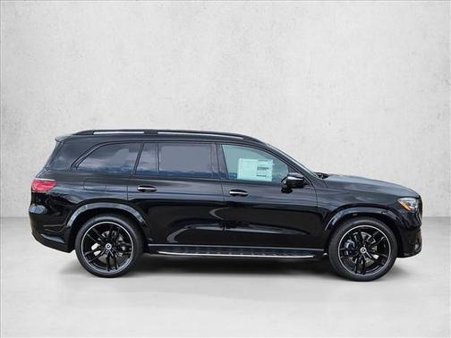 Obsidian Black Metallic 2026 Mercedes-Benz GLS 580 4MATIC
