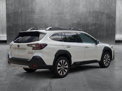 2024 Subaru Outback Touring XT