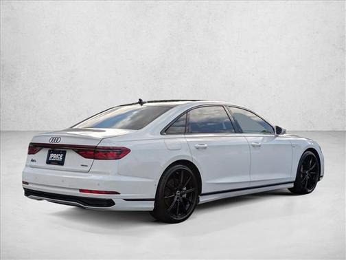 2022 Audi A8 L 55 TFSI quattro Tiptronic