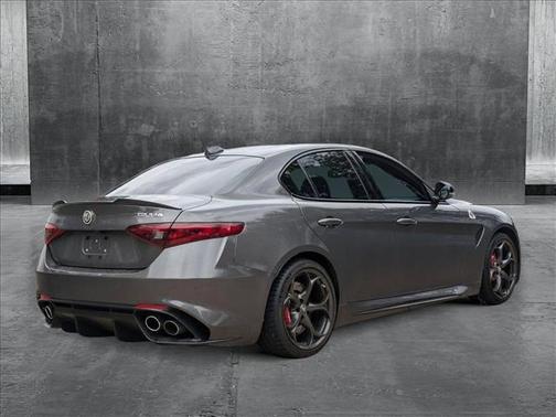 2023 Alfa Romeo Giulia Quadrifoglio