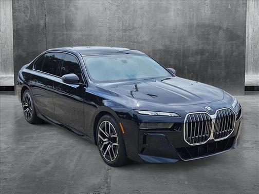 2023 BMW 760 i xDrive