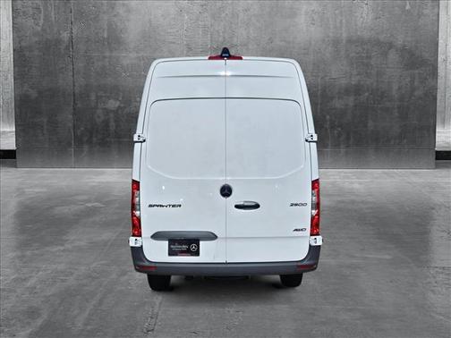 2025 Mercedes-Benz Sprinter 2500 High Roof