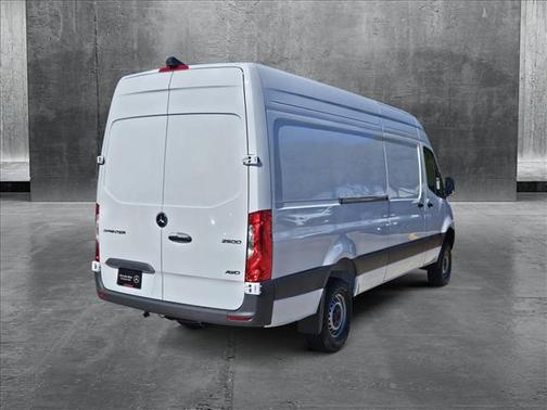 2025 Mercedes-Benz Sprinter 2500 High Roof