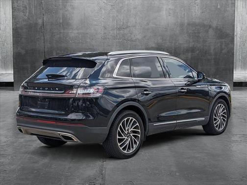 2020 Lincoln Nautilus Reserve