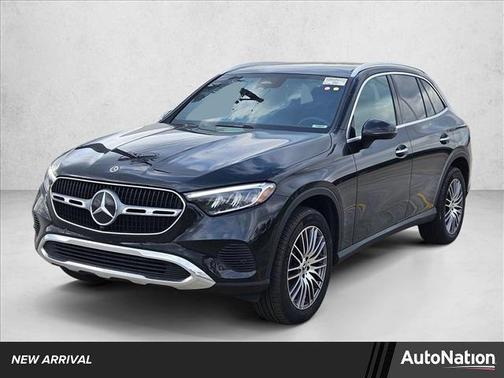 2025 Mercedes-Benz GLC 300 Base