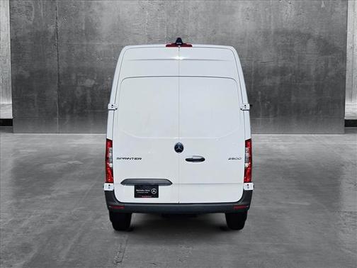 2025 Mercedes-Benz Sprinter 2500 Standard Roof
