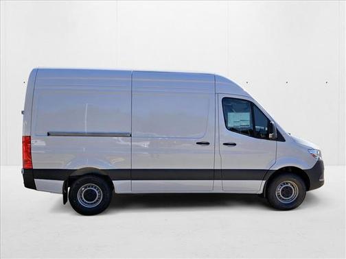 2025 Mercedes-Benz Sprinter 2500 Standard Roof