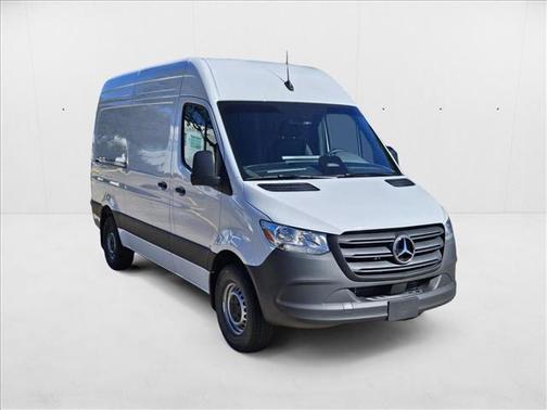 2025 Mercedes-Benz Sprinter 2500 Standard Roof