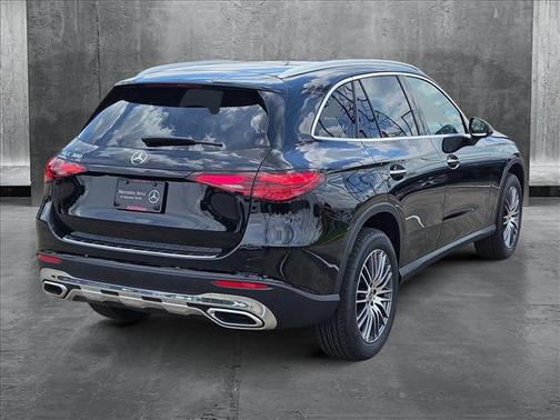 2025 Mercedes-Benz GLC 300 Base