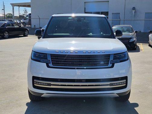 2024 Land Rover Range Rover P400 SE
