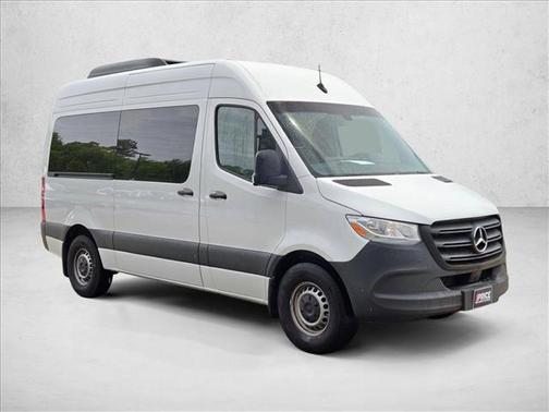 Arctic White 2024 Mercedes-Benz Sprinter 2500 Standard Roof
