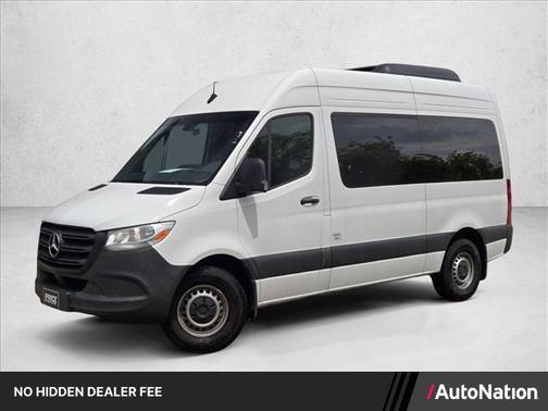 Arctic White 2024 Mercedes-Benz Sprinter 2500 Standard Roof