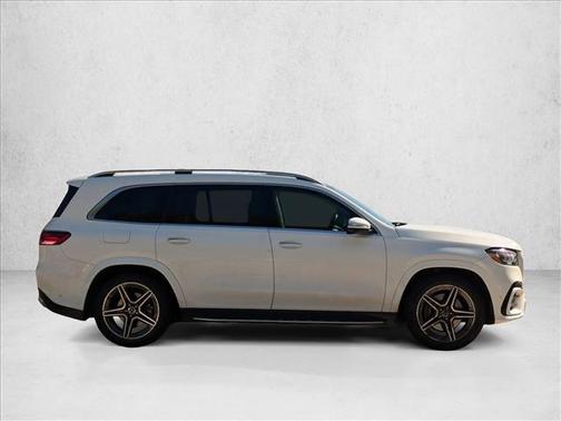 2024 Mercedes-Benz GLS 450 4MATIC