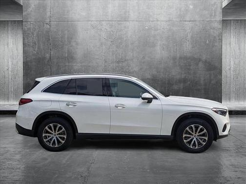 2024 Mercedes-Benz GLC 300 Base