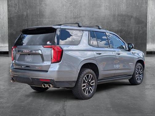 2022 GMC Yukon 4WD AT4