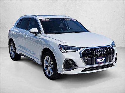 2025 Audi Q3 Premium 45 TFSI S line quattro Tiptronic