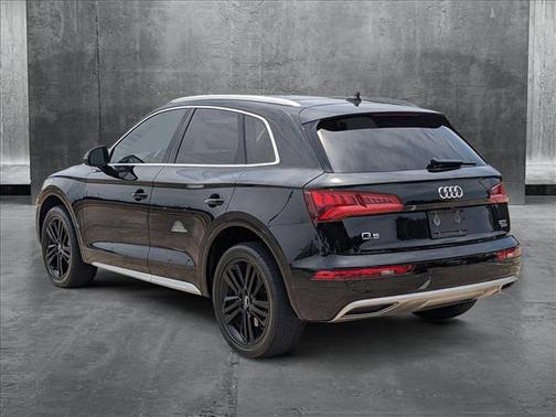 2018 Audi Q5 2.0T Premium Plus