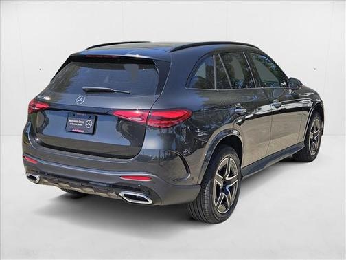2025 Mercedes-Benz GLC 300 Base