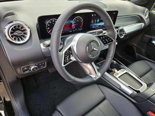 2026 Mercedes-Benz GLB 250 Base