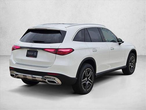 Polar White 2026 Mercedes-Benz GLC 300 4MATIC