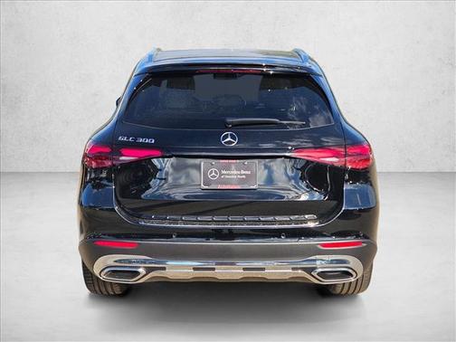 2026 Mercedes-Benz GLC 300 Base