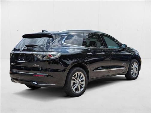2024 Buick Enclave Avenir FWD