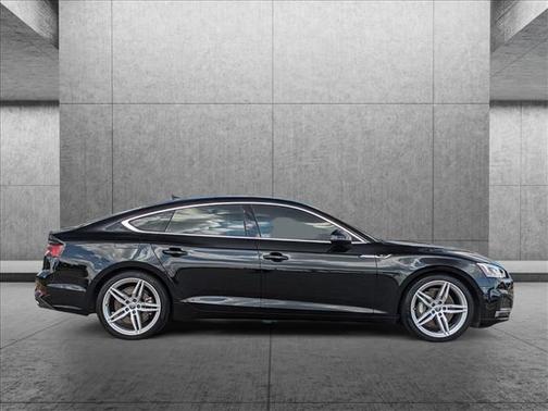 Photo 5 of 30 of 2019 Audi A5 2.0T Premium