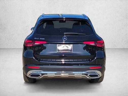 Obsidian Black Metallic 2026 Mercedes-Benz GLC 300 Base