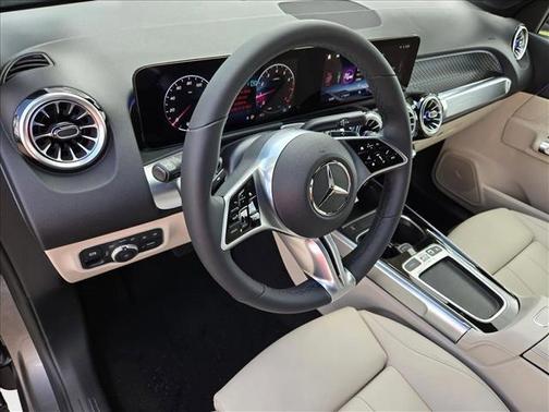 2026 Mercedes-Benz GLB 250 Base