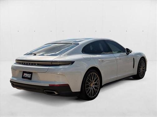 2024 Porsche Panamera RWD