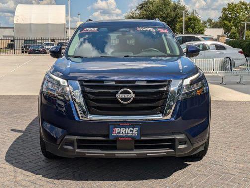 2024 Nissan Pathfinder SV FWD
