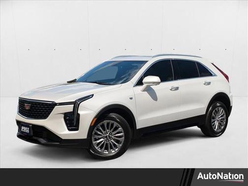 2025 Cadillac XT4 Premium Luxury
