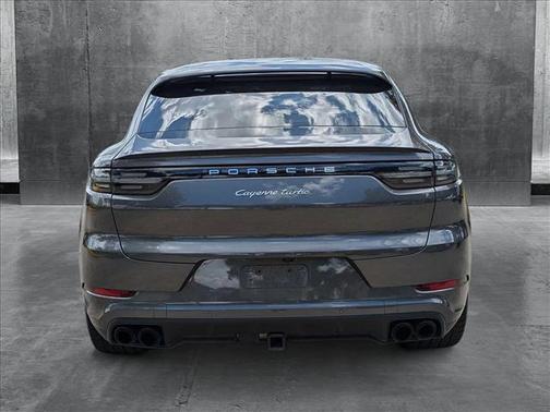 2021 Porsche Cayenne Turbo