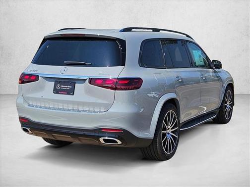 2026 Mercedes-Benz GLS 450 4MATIC