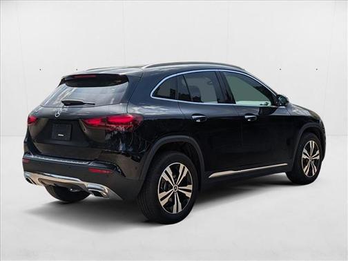 2025 Mercedes-Benz GLA 250 4MATIC