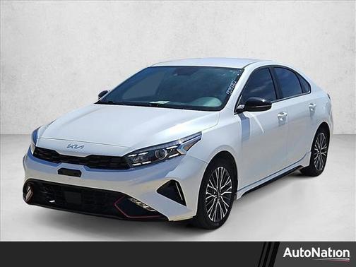 Snow White Pearl 2024 Kia Forte GT-Line