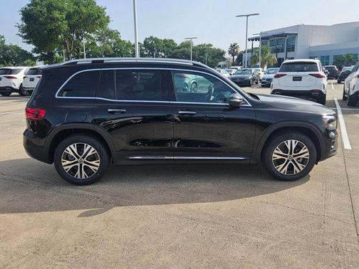 2025 Mercedes-Benz GLB 250 Base