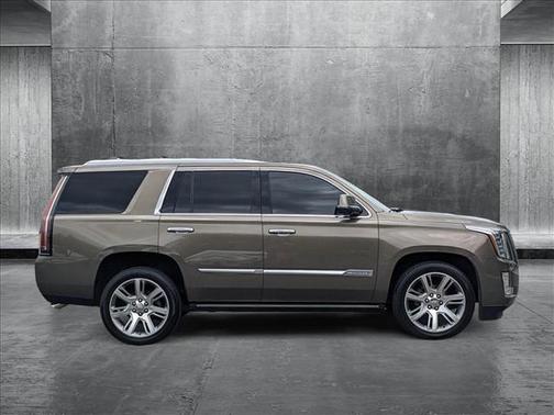 2016 Cadillac Escalade Premium