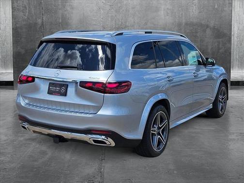 2025 Mercedes-Benz GLS 450 4MATIC