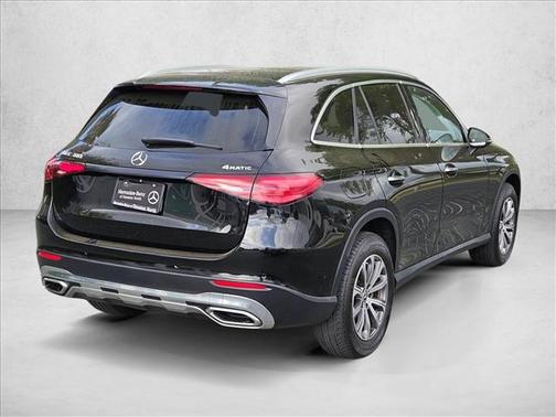 2023 Mercedes-Benz GLC 300 4MATIC