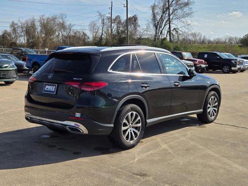 2023 Mercedes-Benz GLC 300 4MATIC
